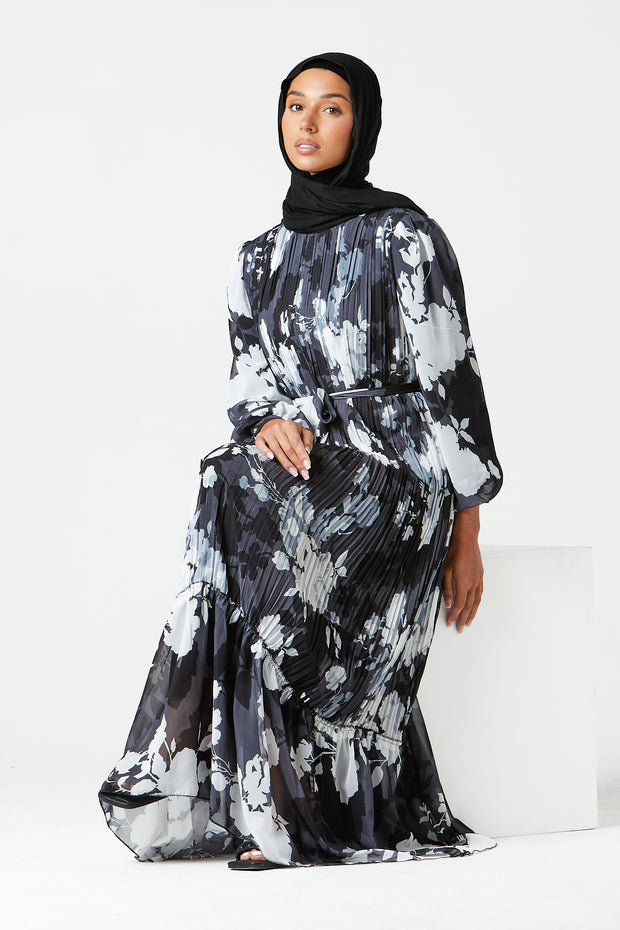 Black Pleated Maxi