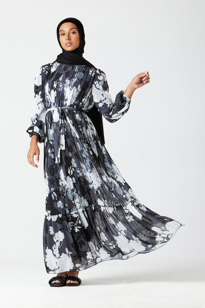 Black Pleated Maxi