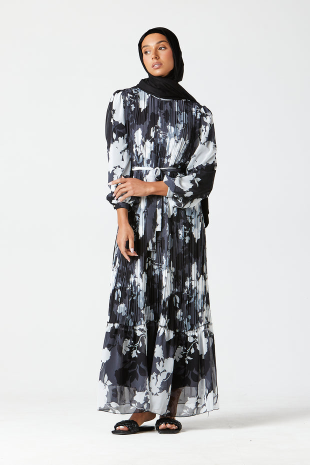 Black Pleated Maxi
